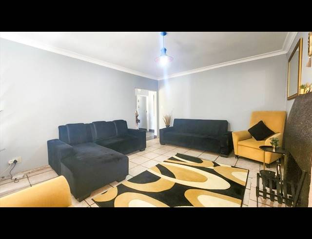4 BEDROOM HOUSE FOR SALE IN BIRCHLEIGH